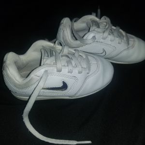 Little girls Nike cheer shoes